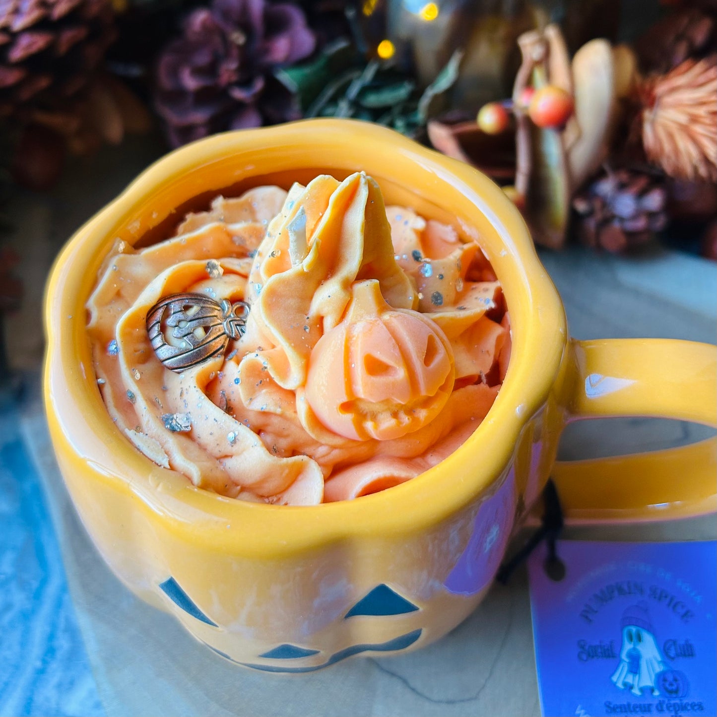 BOUGIE MUG PUMPKIN SPICE - Senteur d'épices à citrouille