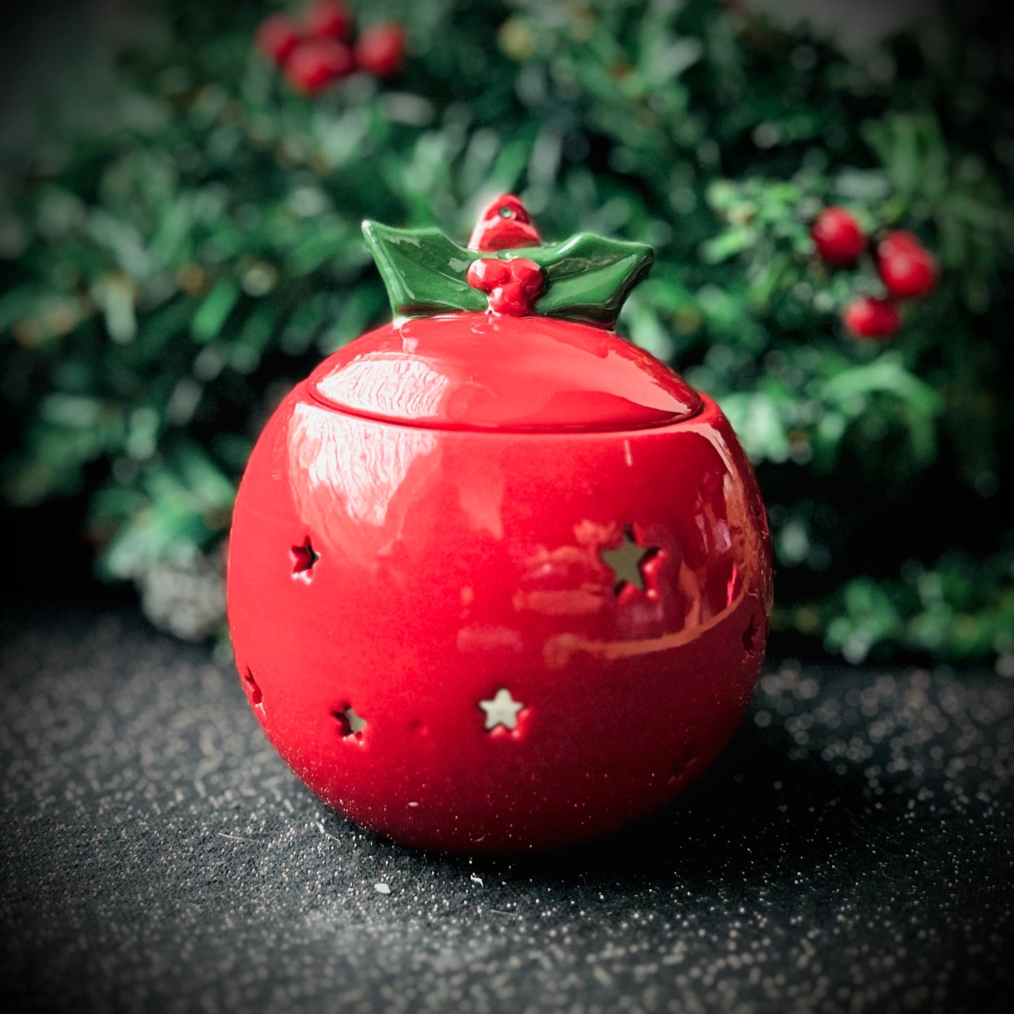 BRÛLEUR POUR FONDANTS PARFUMÉS - BOULE DE NOEL