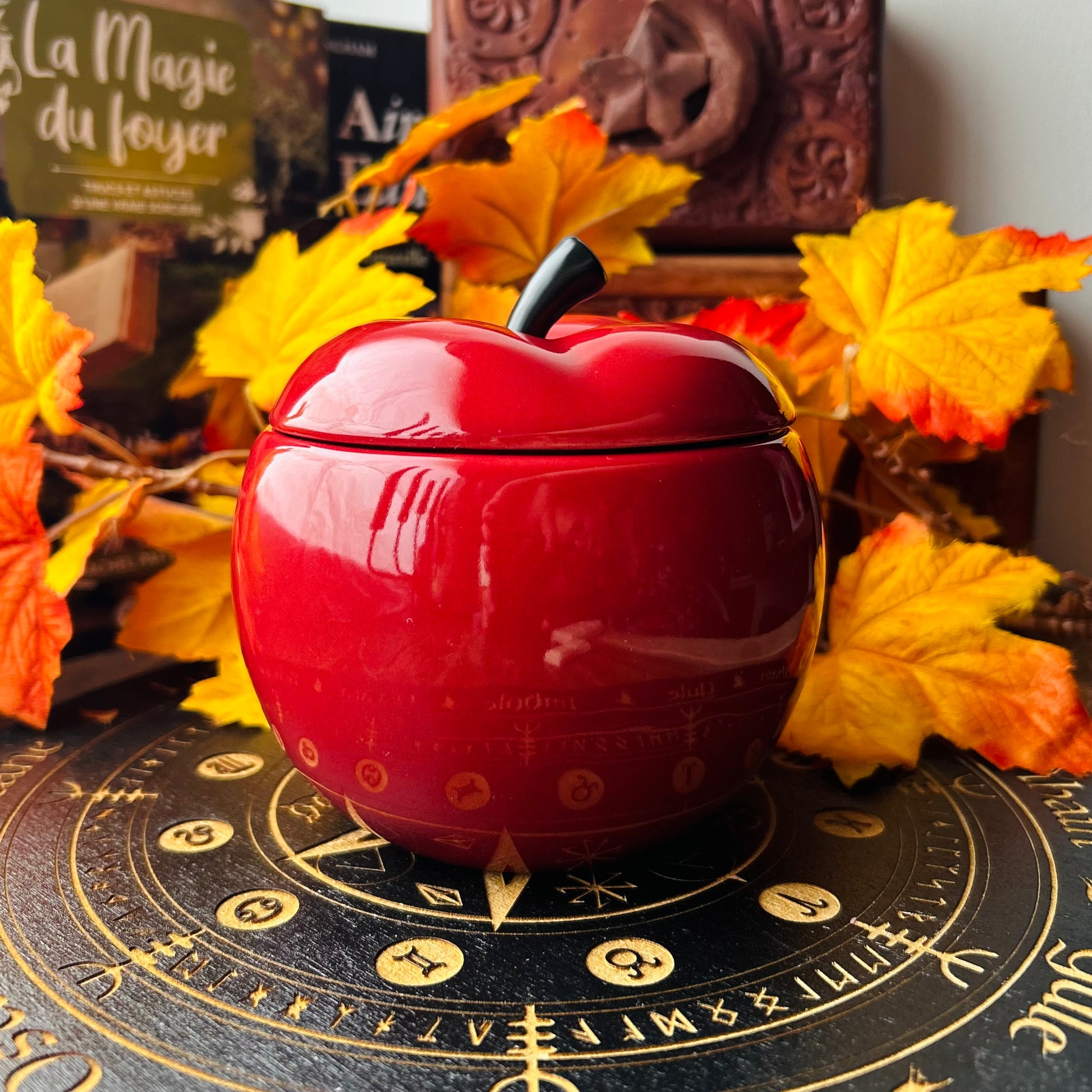 BRÛLEUR POUR FONDANTS PARFUMÉS - POMME ROUGE – Ma Bulle Witchy